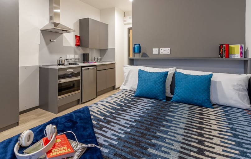 Gold Studio, The Tannery, 115 Bath Lane, New Parks, Leicester - Image 1